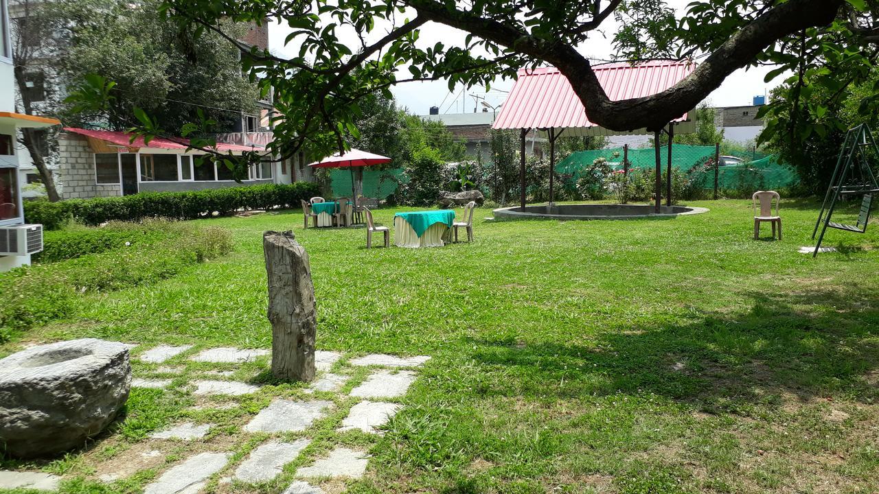 The Tara Villa Shamshi Esterno foto